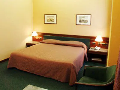 Hotel Crivi'S Mailand 4*,